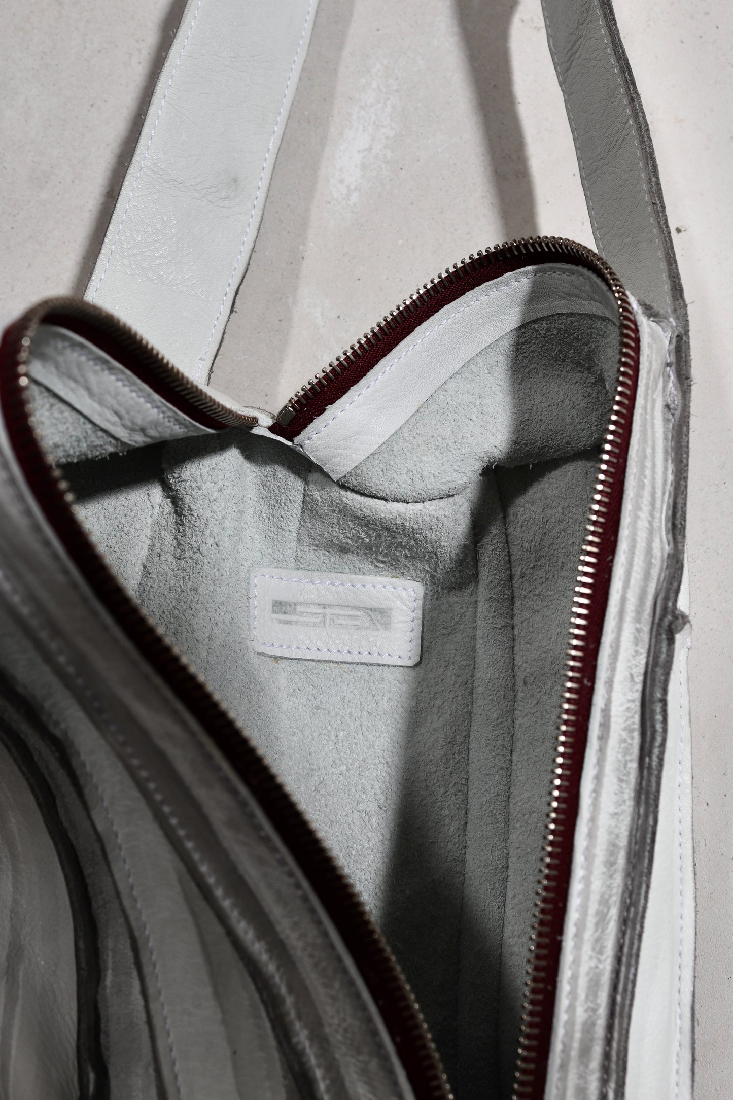 vertical crystal hand bag
