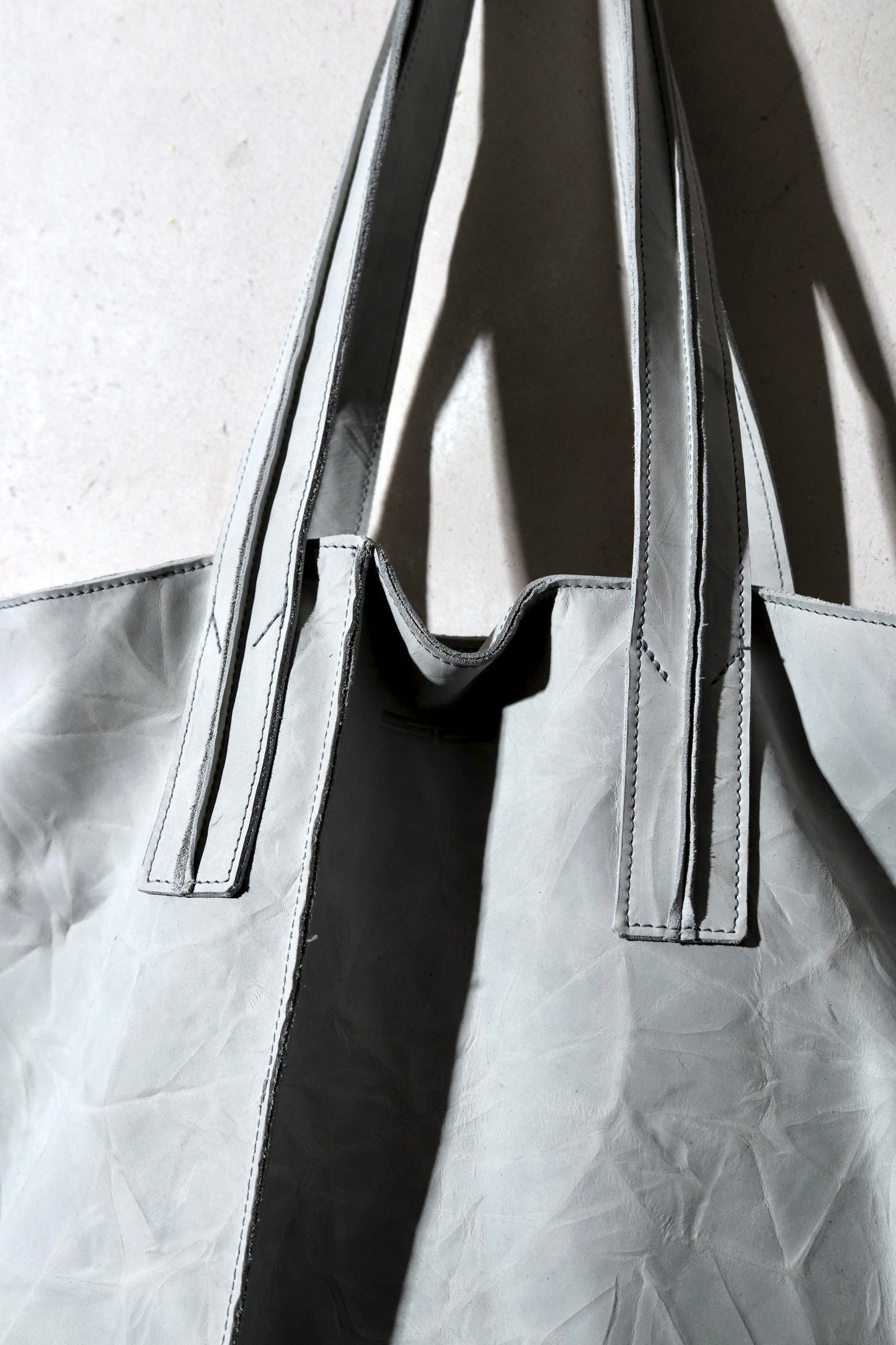 asymmetrical shopper