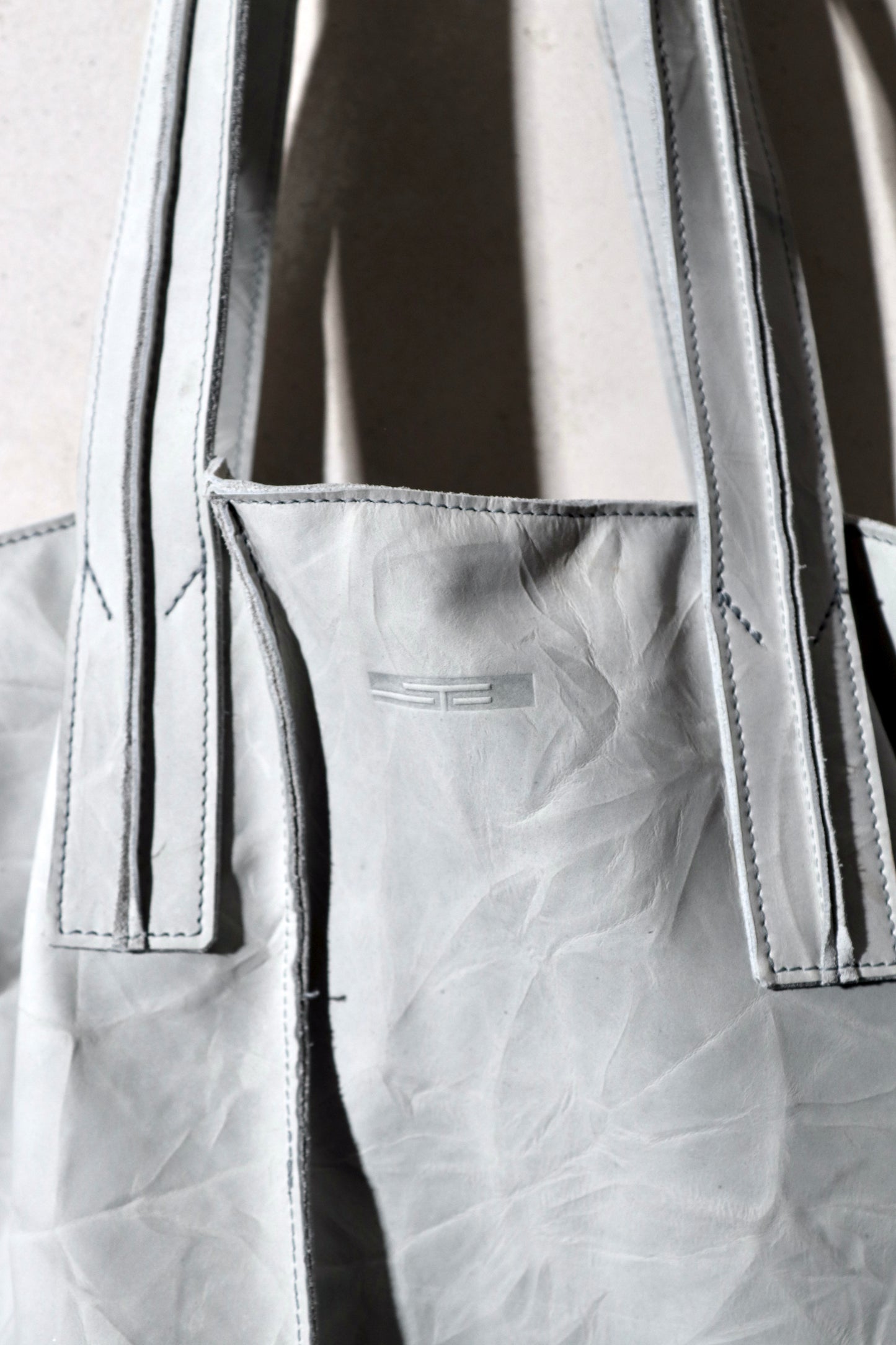 asymmetrical shopper