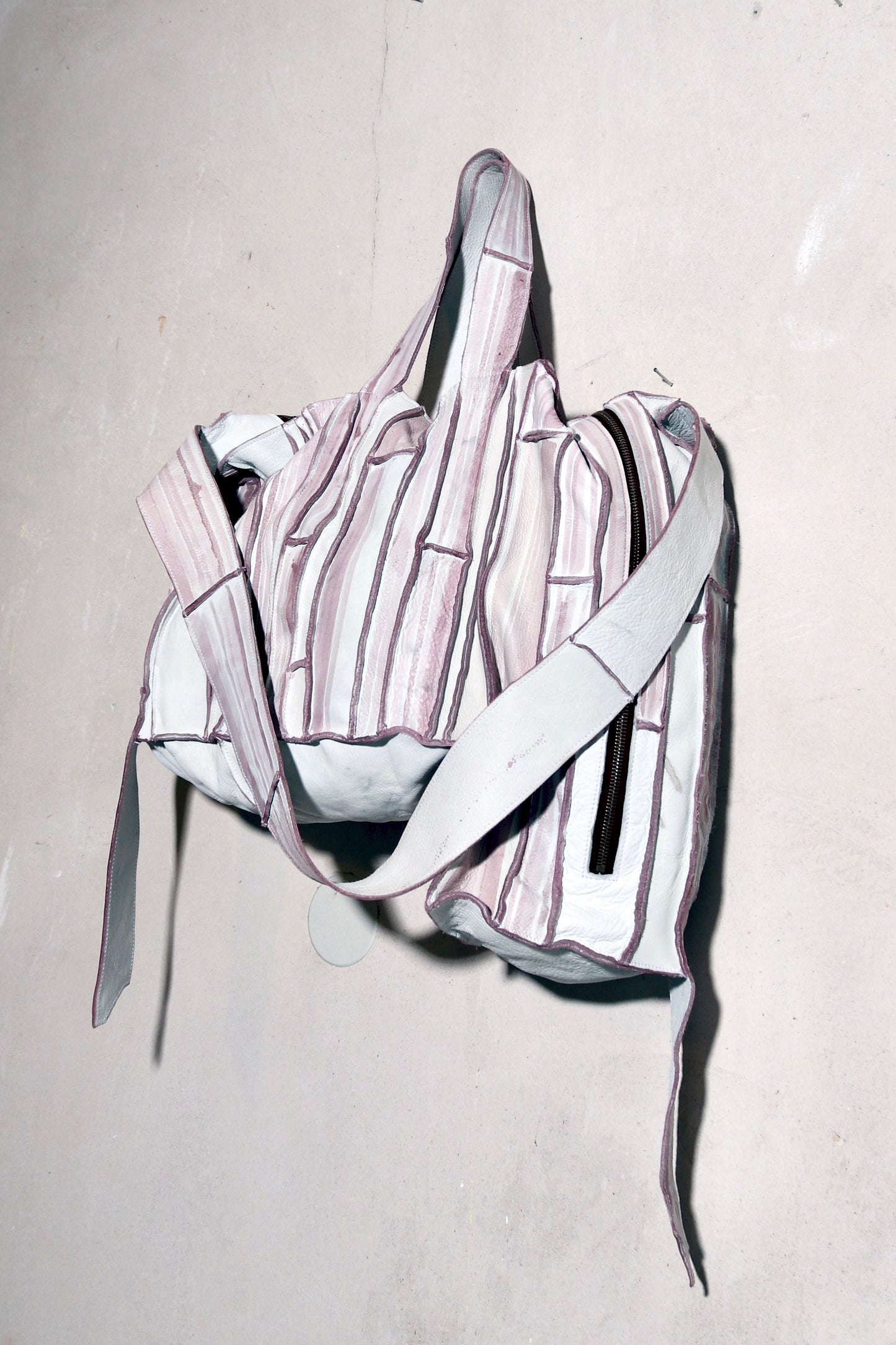 vertical double crystal bag