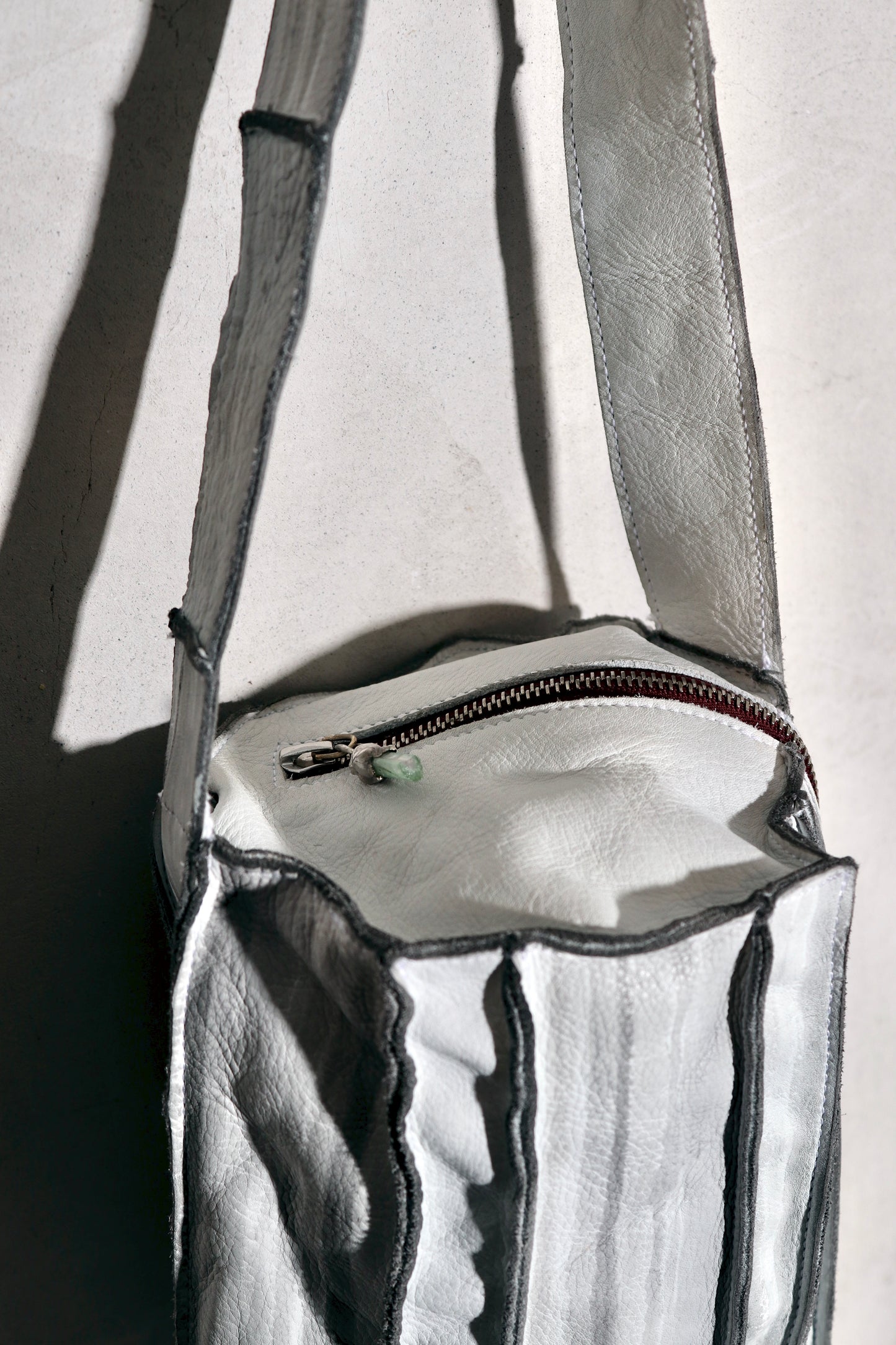 vertical crystal hand bag
