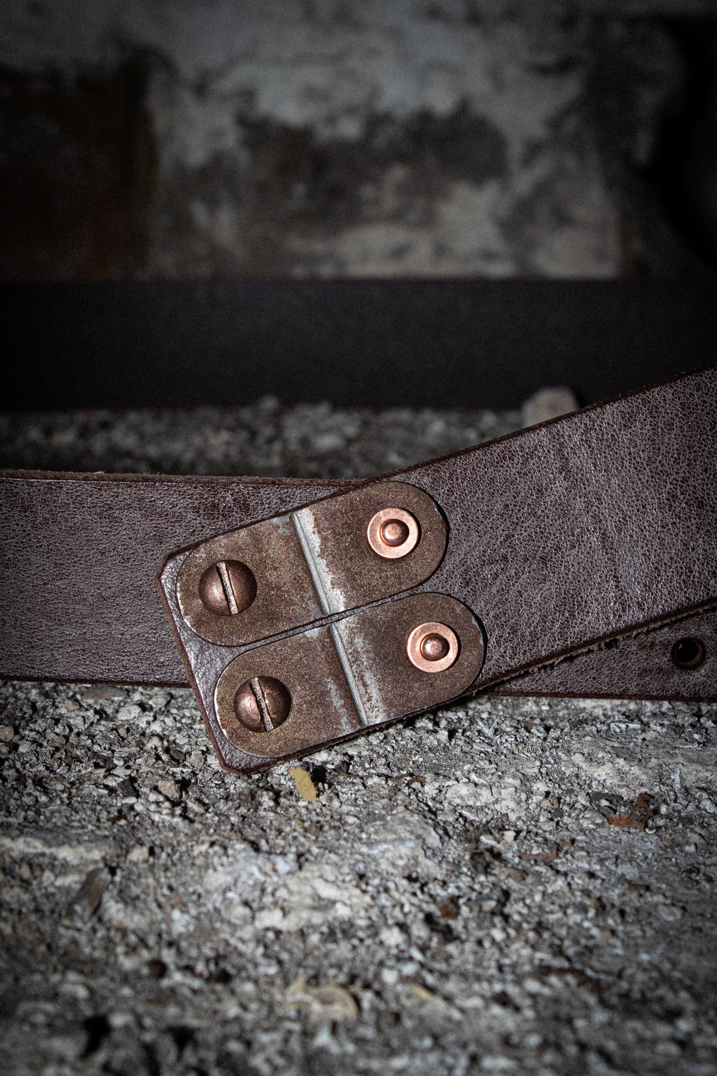 raw steel buckle belt