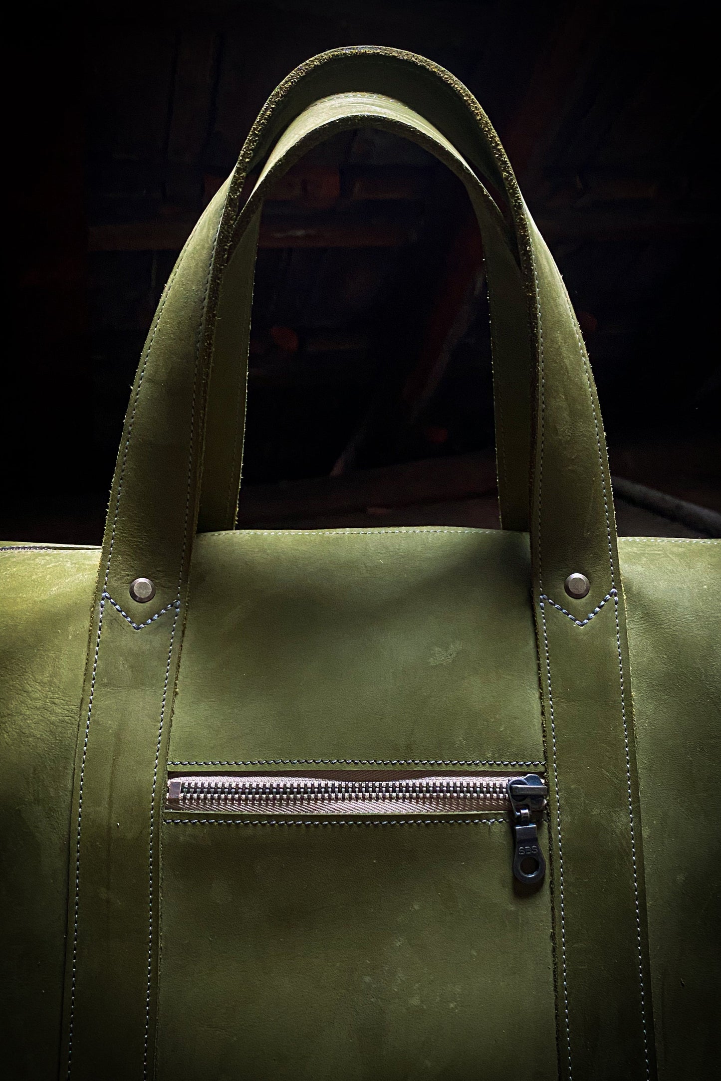 pull-up cowhide weekender